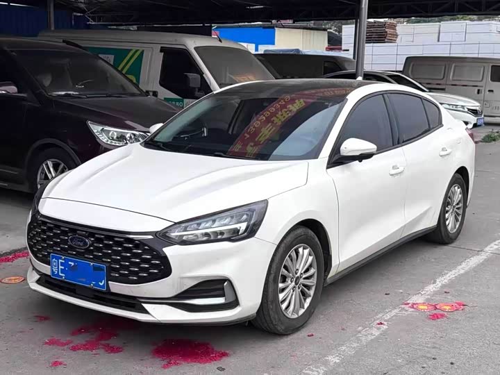 Photo 1 - Ford Focus