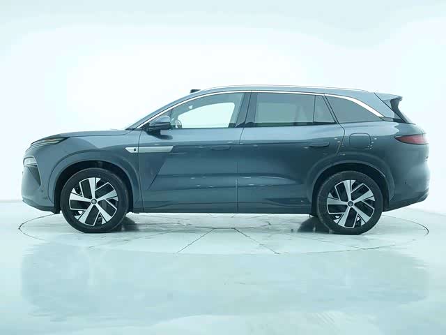 Фото 3 - BYD Tang L