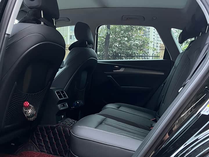 Zdjęcie 7 - Audi Q5L