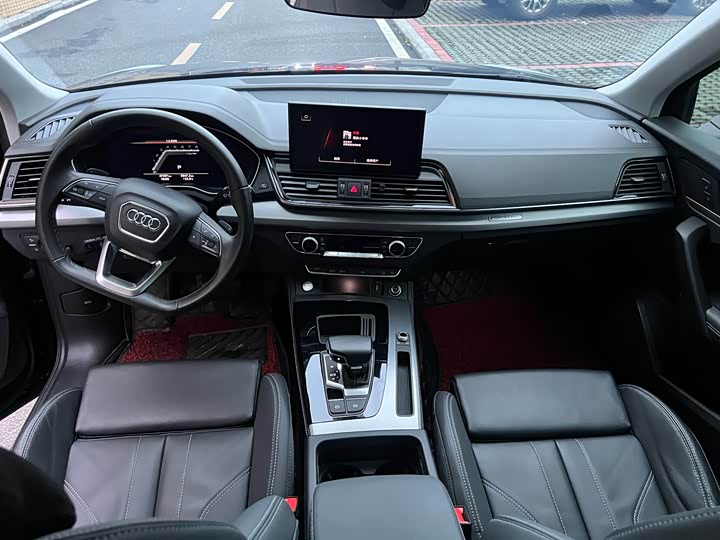 Zdjęcie 8 - Audi Q5L