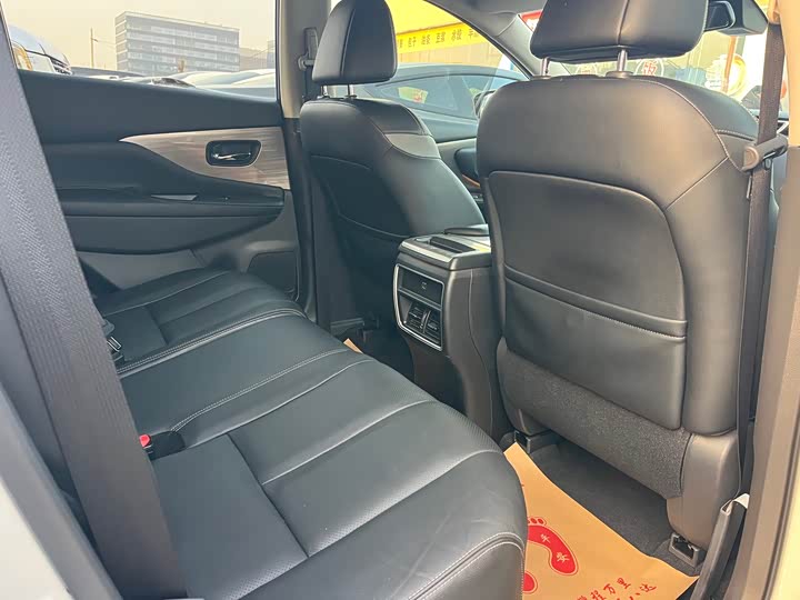 Фото 7 - Nissan Murano