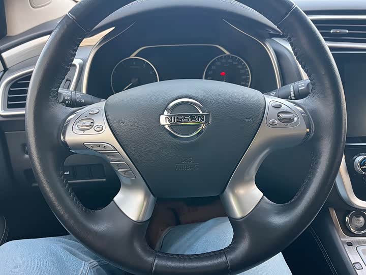 Фото 8 - Nissan Murano