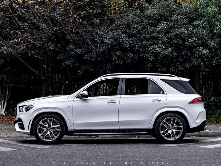 Фото 2 - Mercedes-Benz GLE-Class AMG