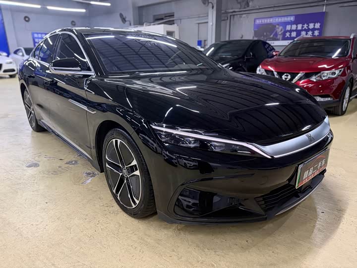 Фото 3 - BYD Han