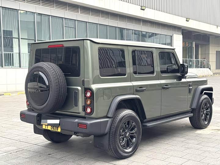 Фото 9 - BAW 212 T01