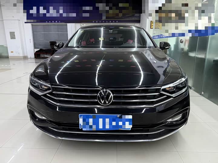 Фото 2 - Volkswagen Magotan