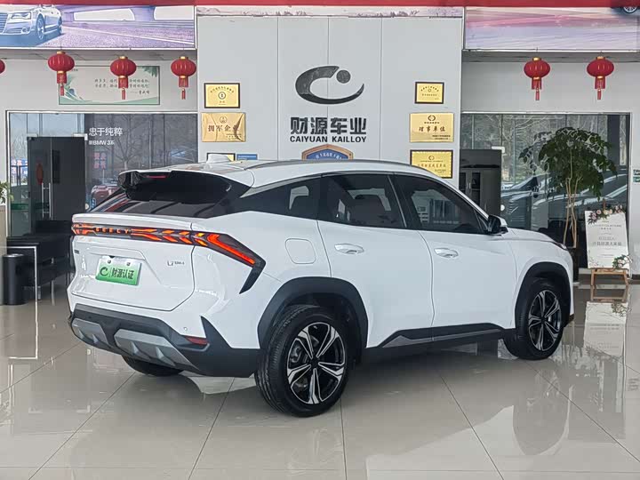 Фото 4 - Geely Galaxy L7