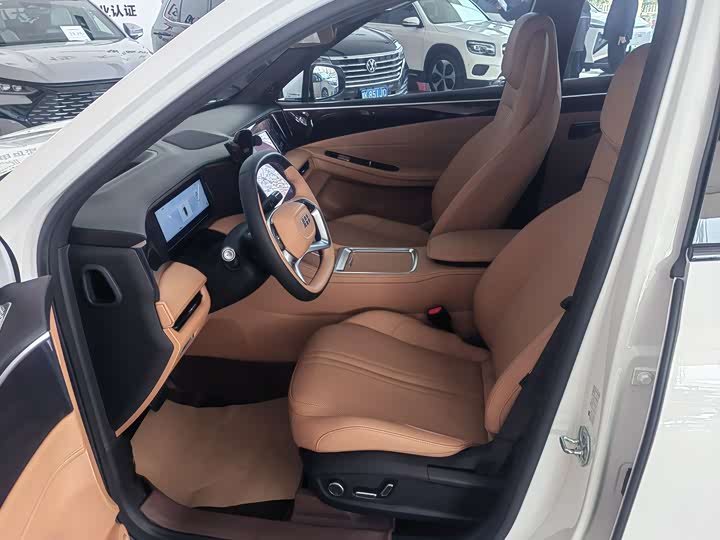 Фото 6 - Geely Galaxy L7