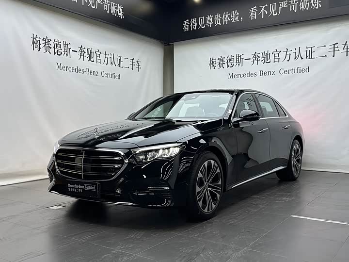 Фото 1 - Mercedes-Benz E-Class