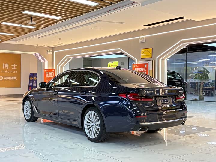 Фото 3 - BMW 5 Series