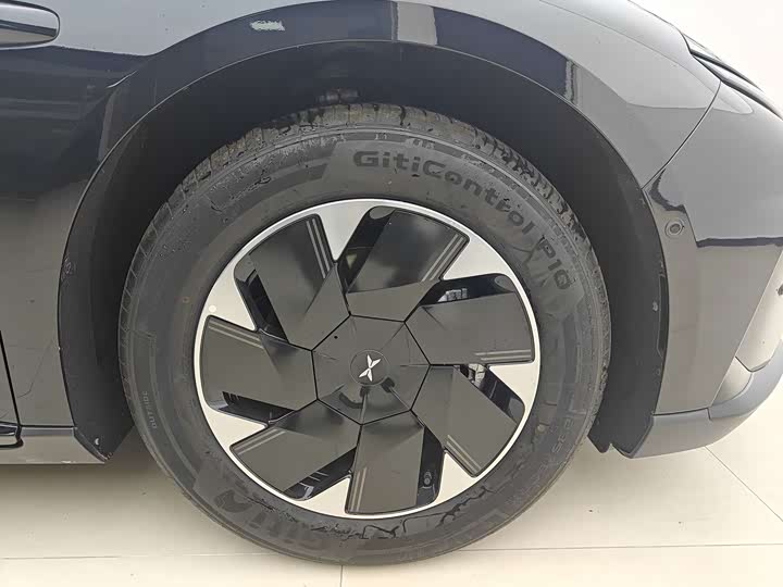 Фото 4 - XPeng F57