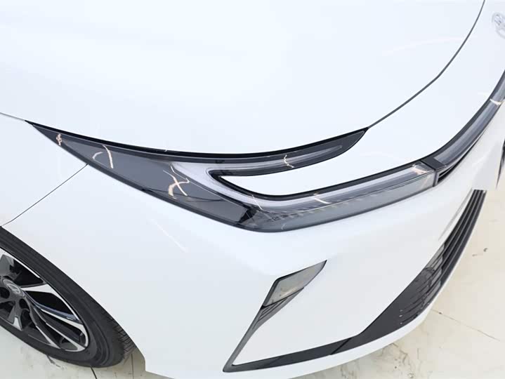 Фото 8 - Toyota Corolla