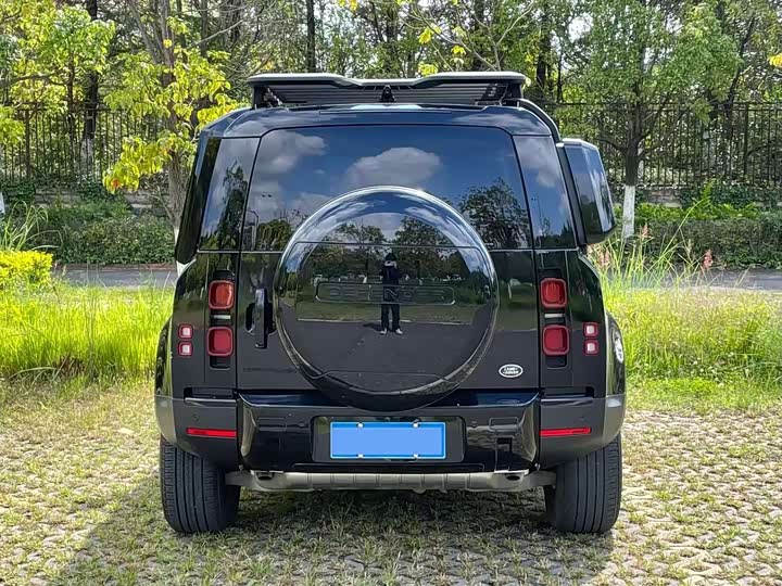 Фото 5 - Land Rover Defender