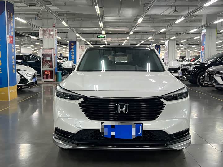 Фото 2 - Honda Vezel