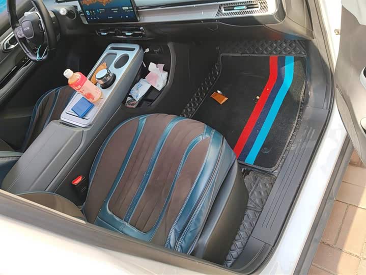 Photo 8 - GAC Aion Y