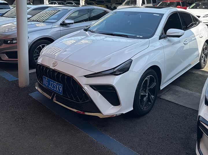 Фото 1 - MG Motor 5 Scorpio