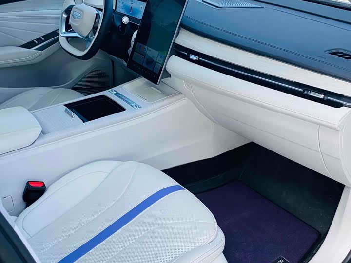 Фото 7 - Geely Preface L