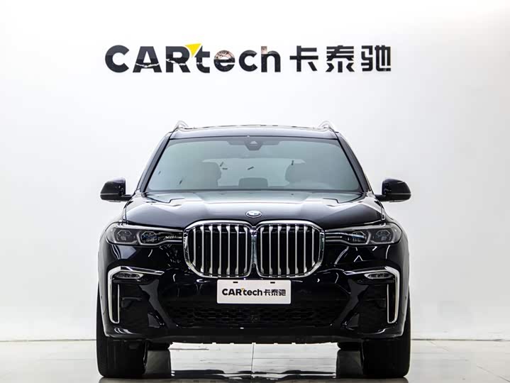 Фото 2 - BMW X7