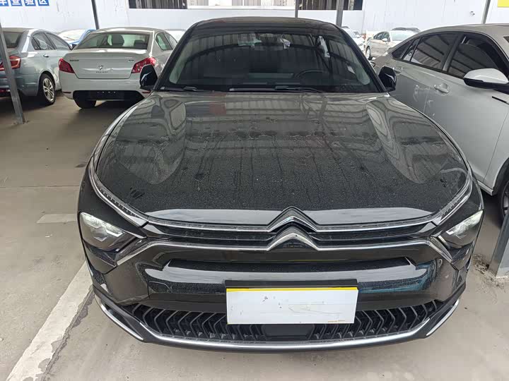 Фото 2 - Citroen C5 X