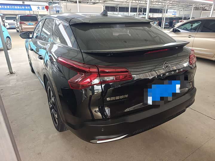 Фото 6 - Citroen C5 X