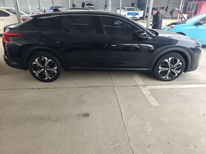 Фото 7 - Citroen C5 X