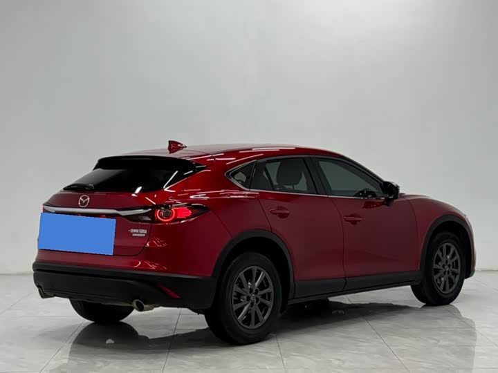Фото 9 - Mazda CX-4