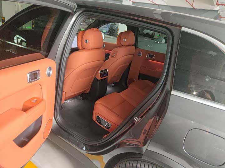 Фото 6 - LiXiang L7