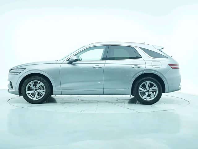 Фото 2 - Genesis GV70