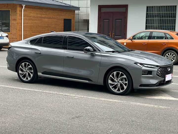 Photo 3 - Ford Mondeo