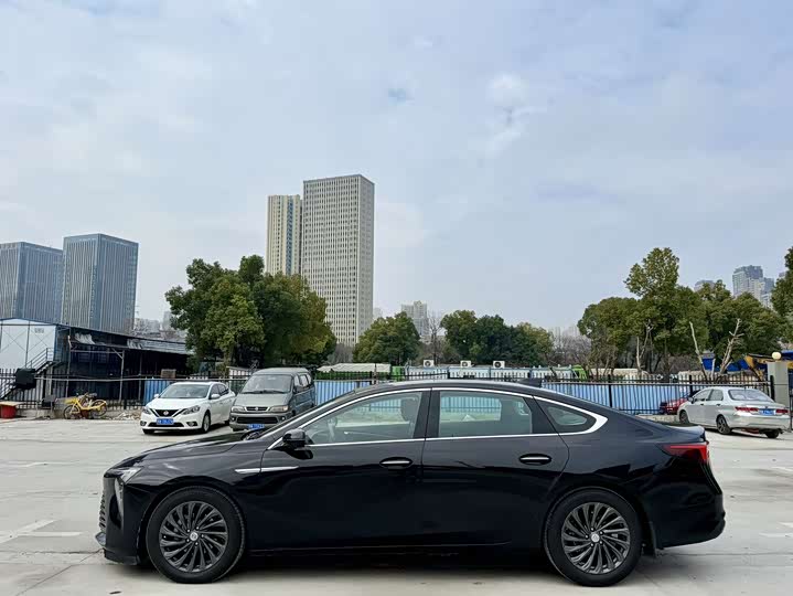 Фото 5 - Buick LaCrosse