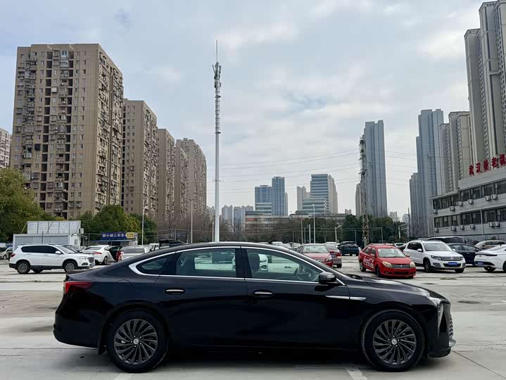 Фото 6 - Buick LaCrosse