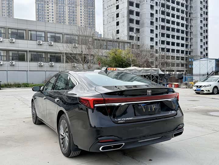 Фото 9 - Buick LaCrosse