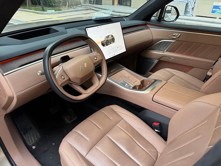 Фото 5 - Nio Onvo L90