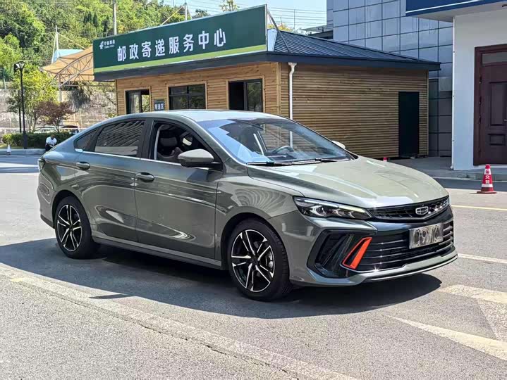 Фото 3 - Geely Binrui