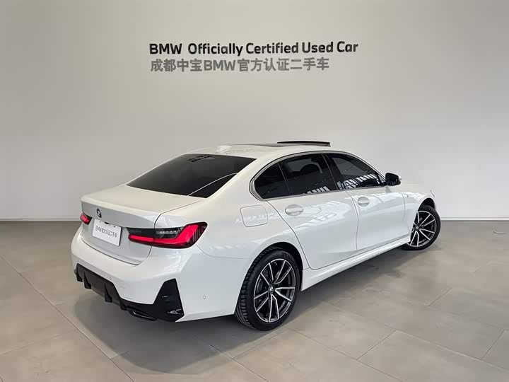 Фото 3 - BMW 3 Series