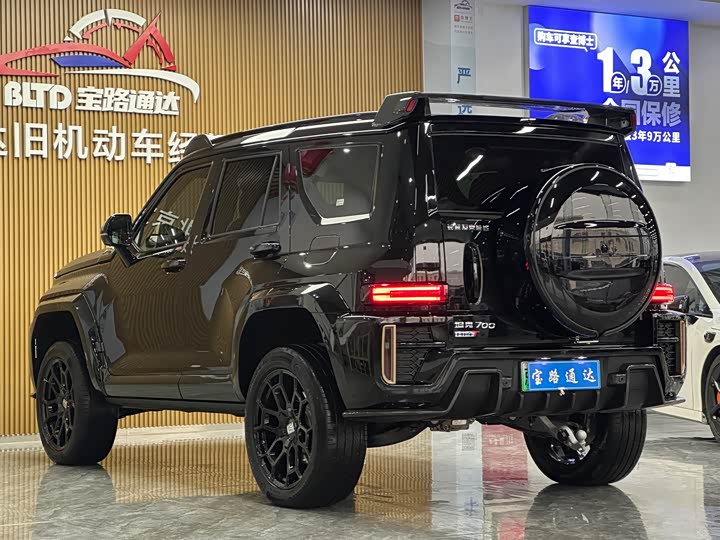 Фото 4 - Tank 700 Hybrid