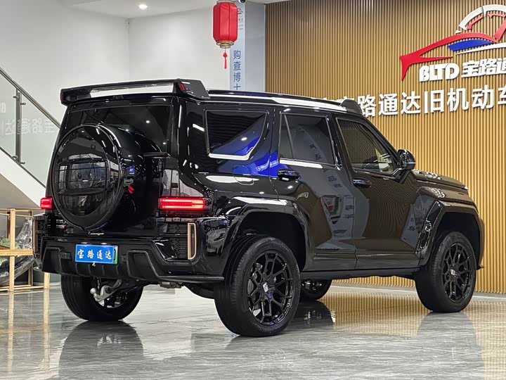 Фото 6 - Tank 700 Hybrid