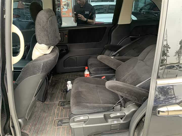 Фото 5 - Honda Odyssey