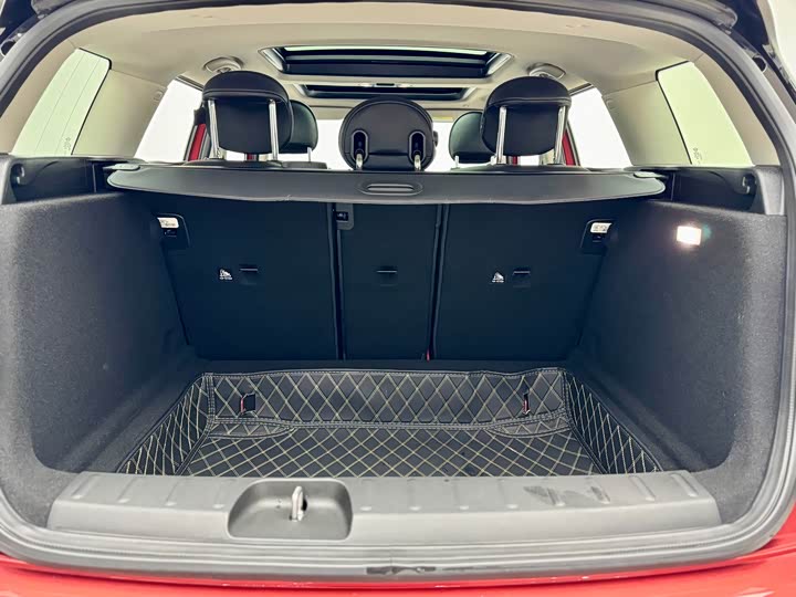 Фото 8 - Mini Clubman