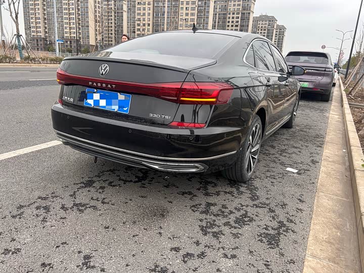 Фото 4 - Volkswagen Passat