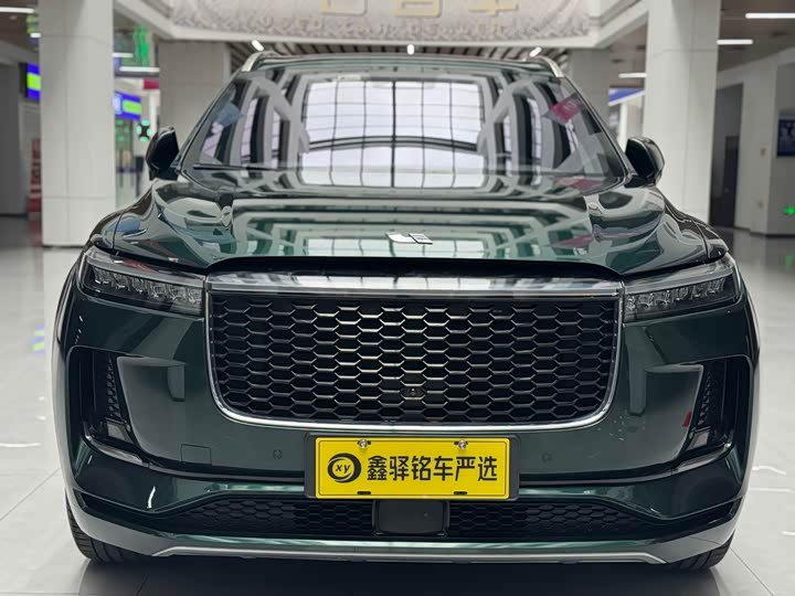 Фото 2 - LiXiang One