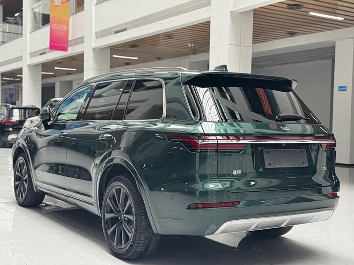 Фото 6 - LiXiang One