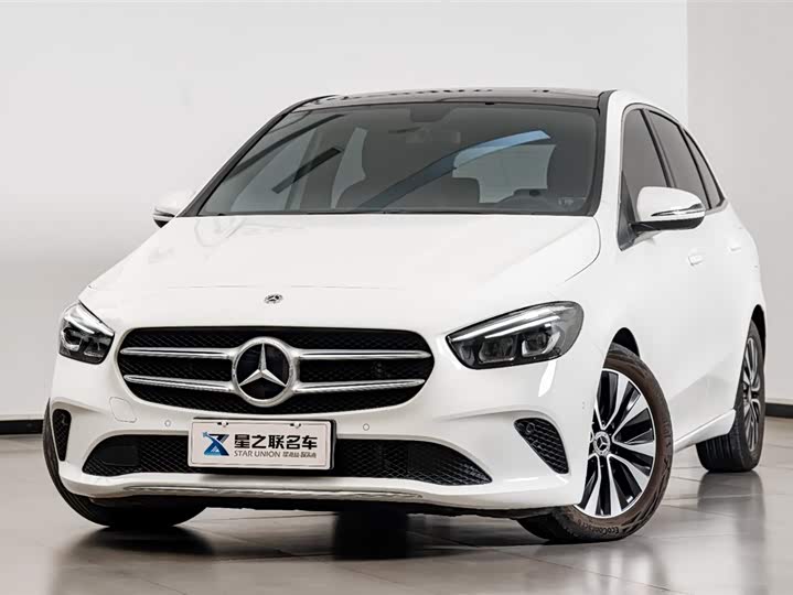 Photo 2 - Mercedes-Benz B-Class