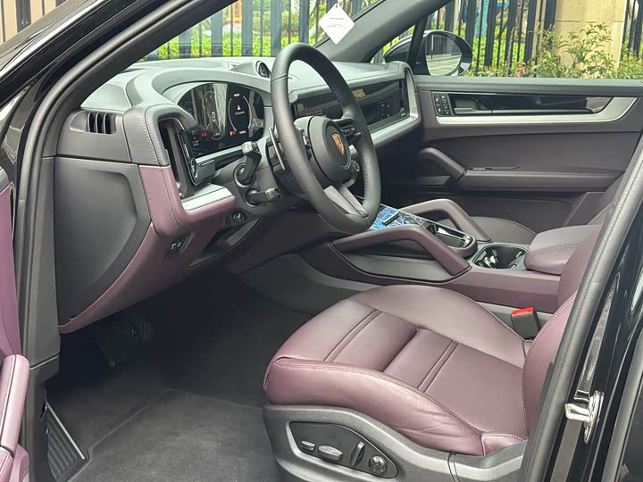 Фото 7 - Porsche Cayenne