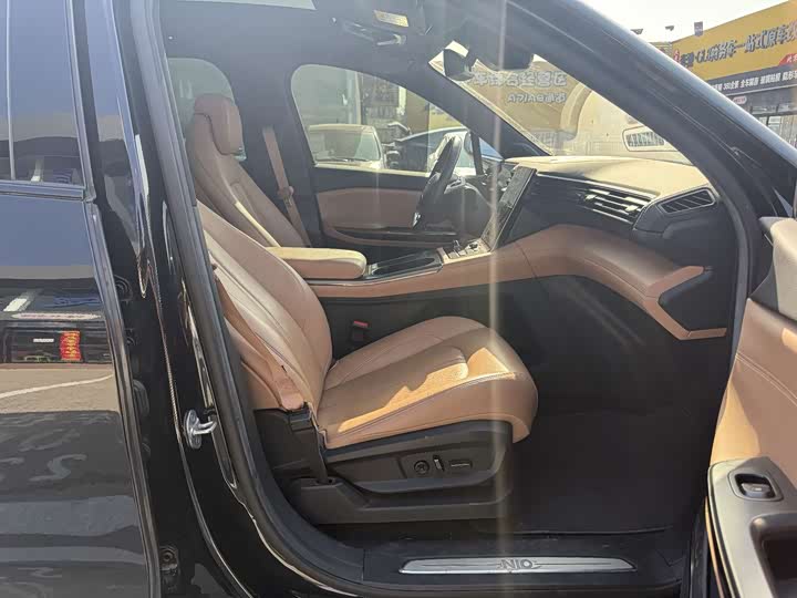 Фото 7 - Nio ES6