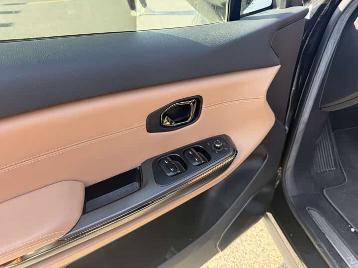 Фото 9 - Nio ES6