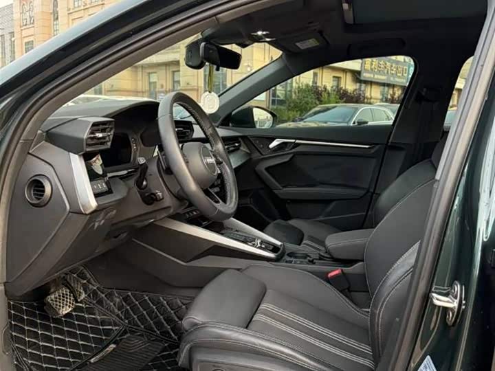 Фото 9 - Audi A3