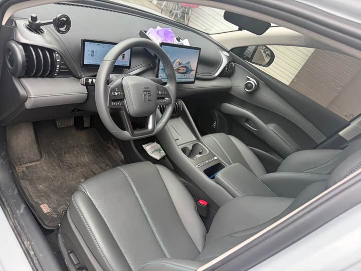 Фото 4 - BYD Yuan Plus