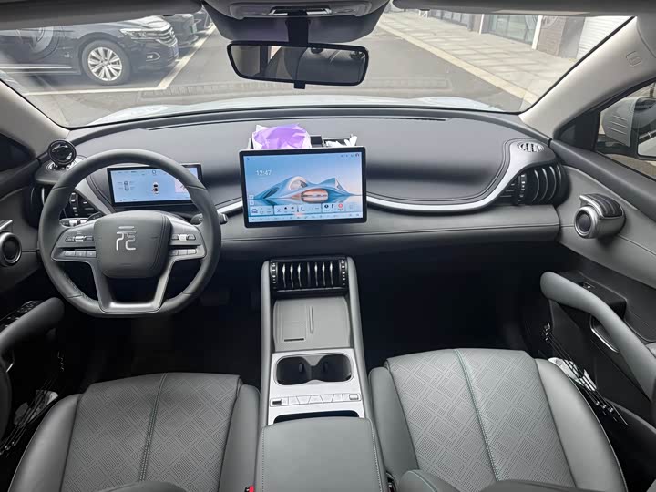 Фото 5 - BYD Yuan Plus