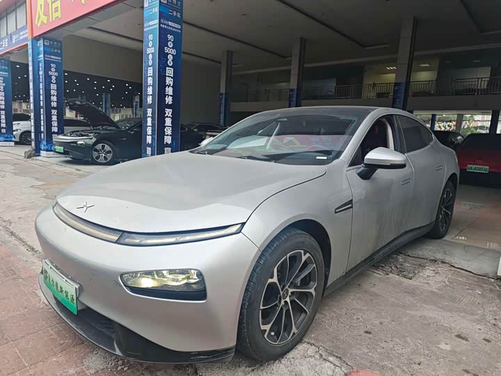 Фото 2 - XPeng P7